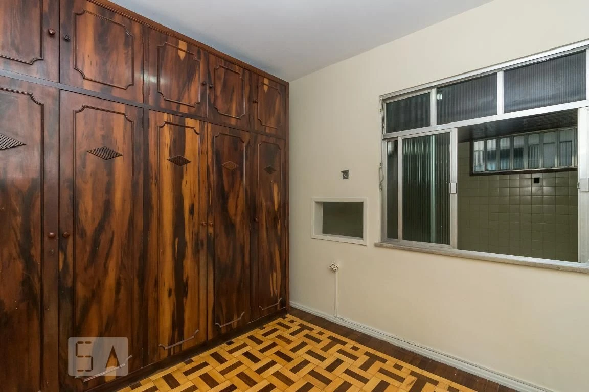 Орендна квартира з 4 спальнями та без паркування — photo 24