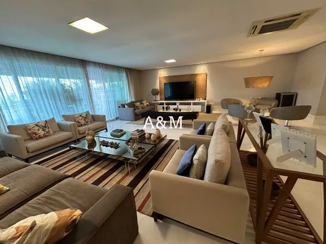 Rental apartment with 4 bedrooms and 5 bathrooms — photo 10