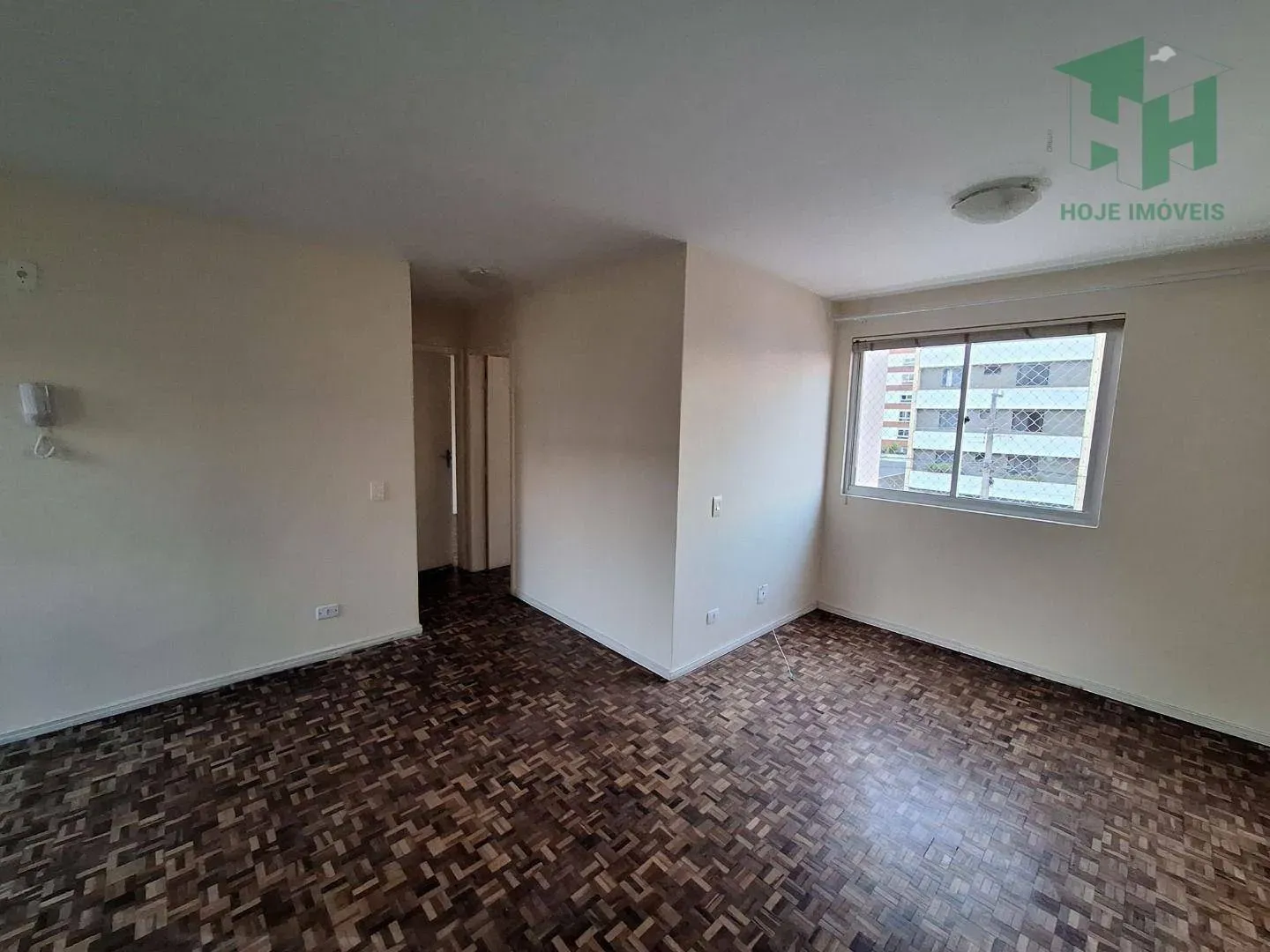 Apartment, 56 m², with wood or laminate floors — photo 6