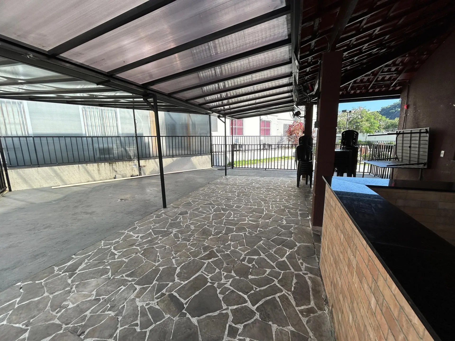 Furnished apartment, 43 m², with a mountain view — photo 13