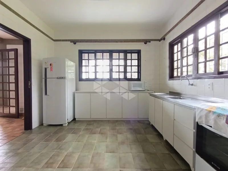 Furnished house with 3 bedrooms and mountain views — photo 13