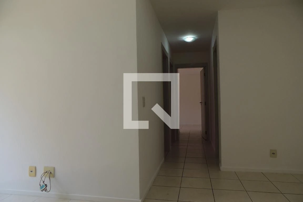 Unfurnished apartment with 3 bedrooms and open kitchen — photo 30