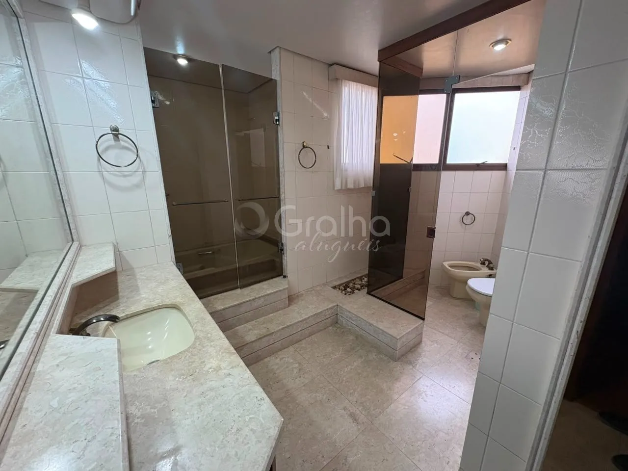 3-bedroom apartment with 446 m² and 2 parking spots — photo 48