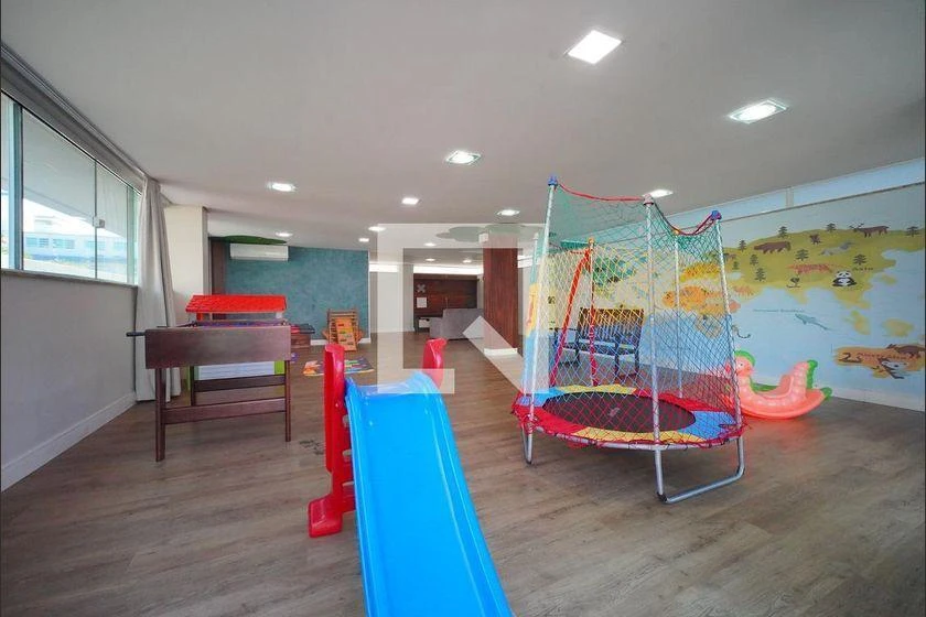Apartment, 205 m², with a glass-enclosed balcony — photo 34