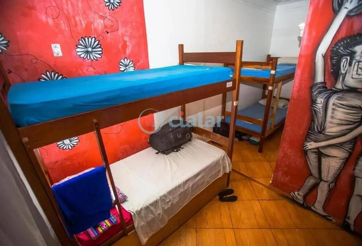 Furnished house with 11 bedrooms and 7 bathrooms — photo 7