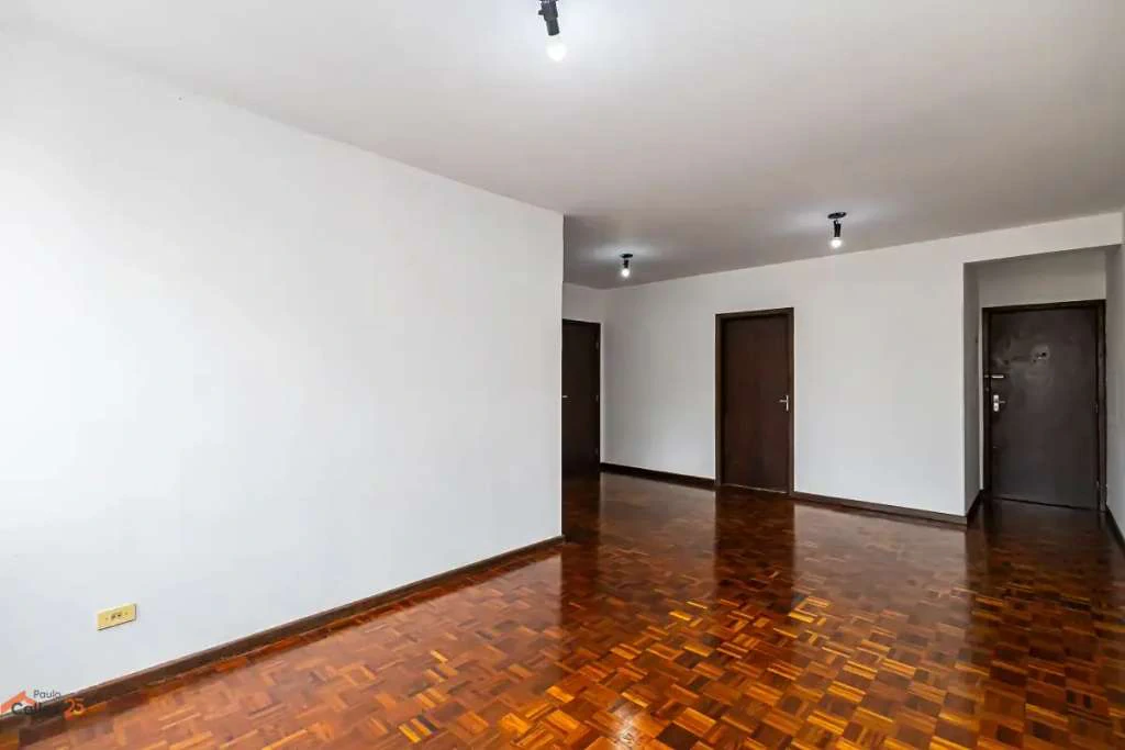 Apartamento de 3 quartos com cozinha separada e 133 m² — photo 3
