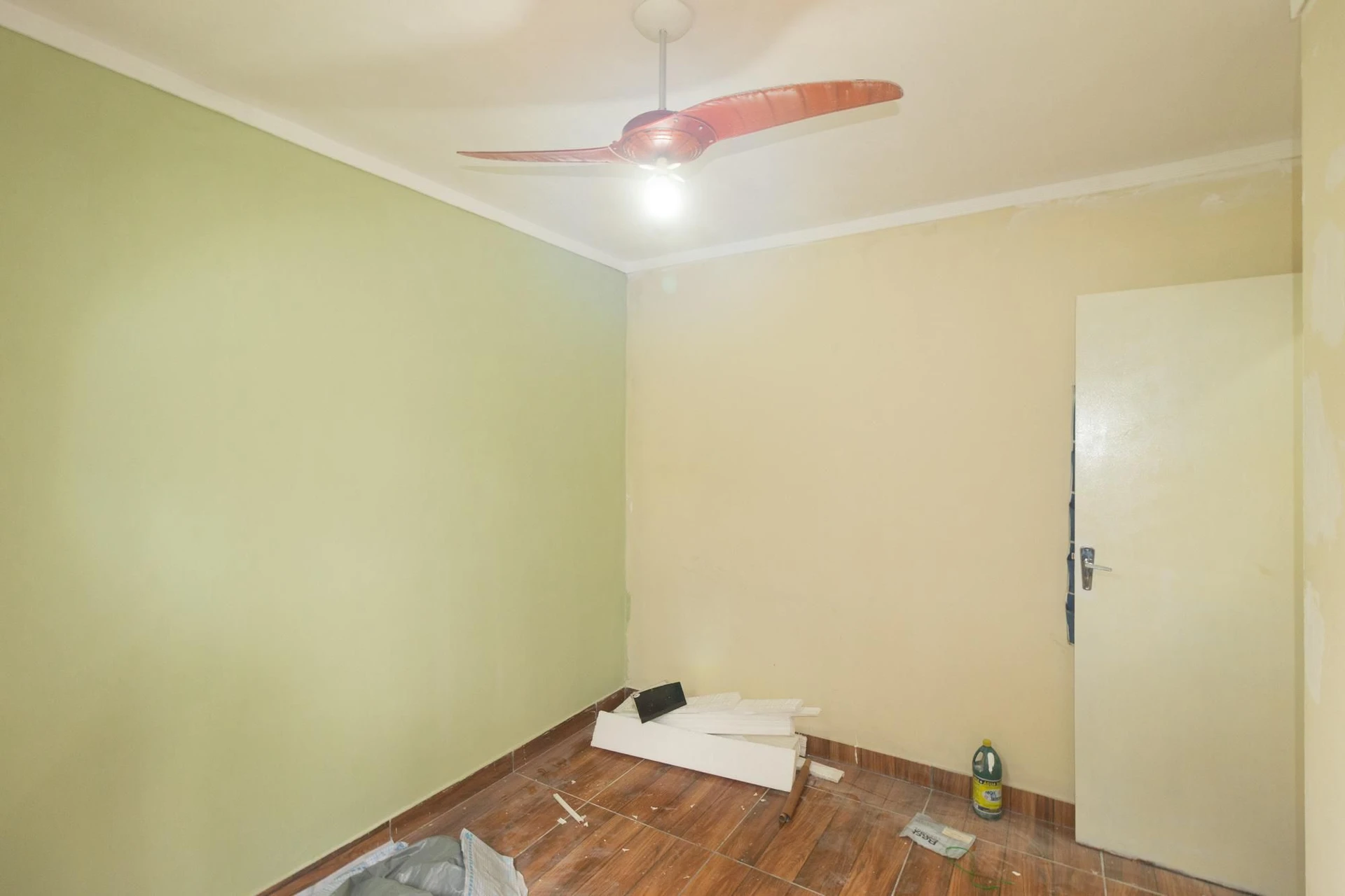 Unfurnished 2-bedroom apartment with 1 parking space — photo 17