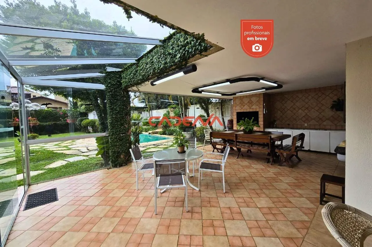 Rental house with 5 bedrooms and 5 bathrooms — photo 3