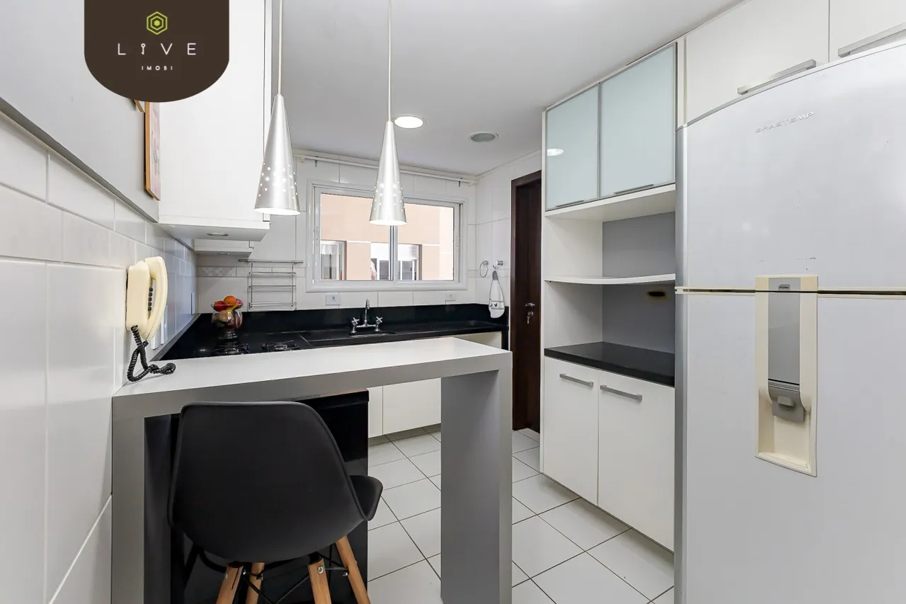 112 m² apartment with 3 bedrooms and a private BBQ