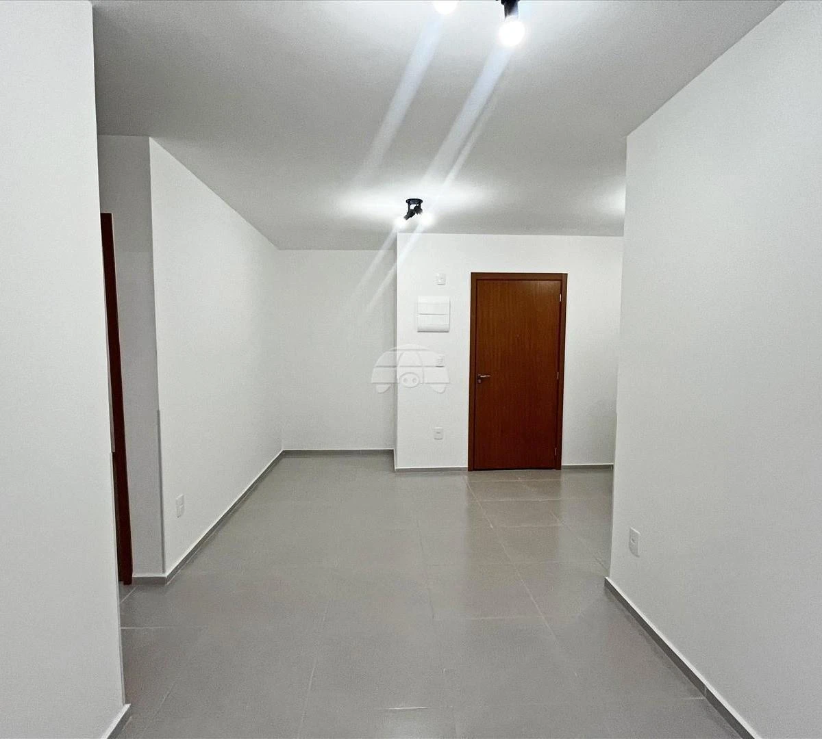 2-bedroom apartment with en-suite and 1 parking spot — photo 18