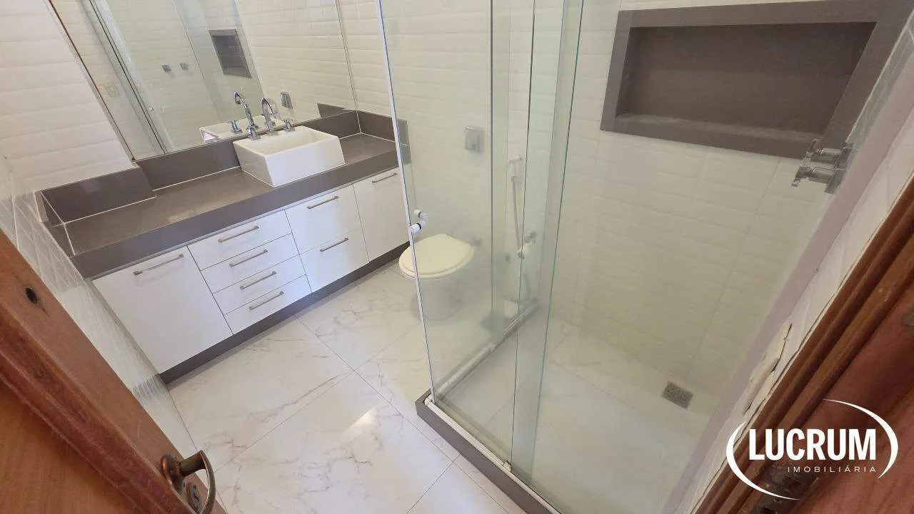 2-bedroom apartment with a home office in Rio de Janeiro — photo 17