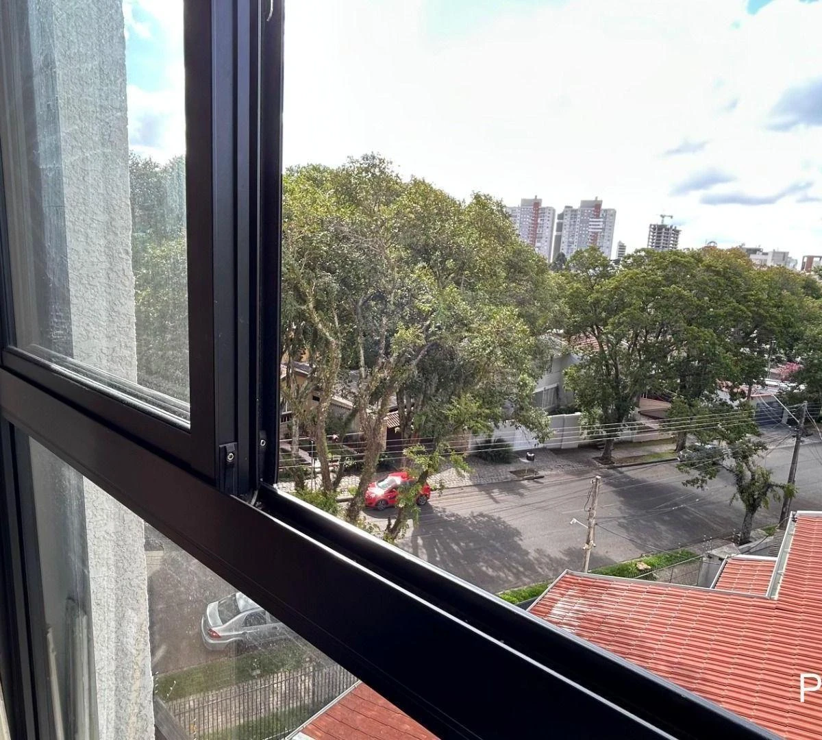 One-bedroom apartment with a washing machine in Curitiba — photo 11