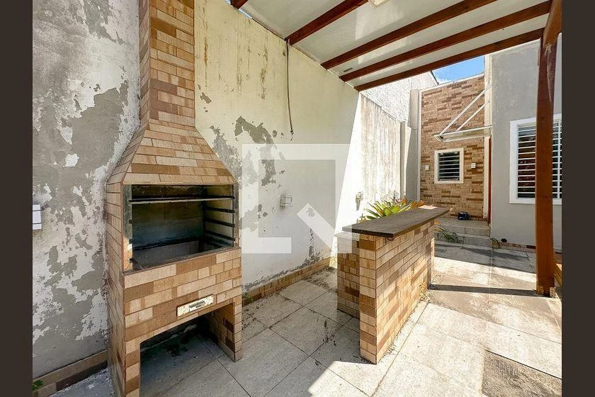 Casa de 2 dormitorios, 1 con baño propio, 300 m² — photo 37