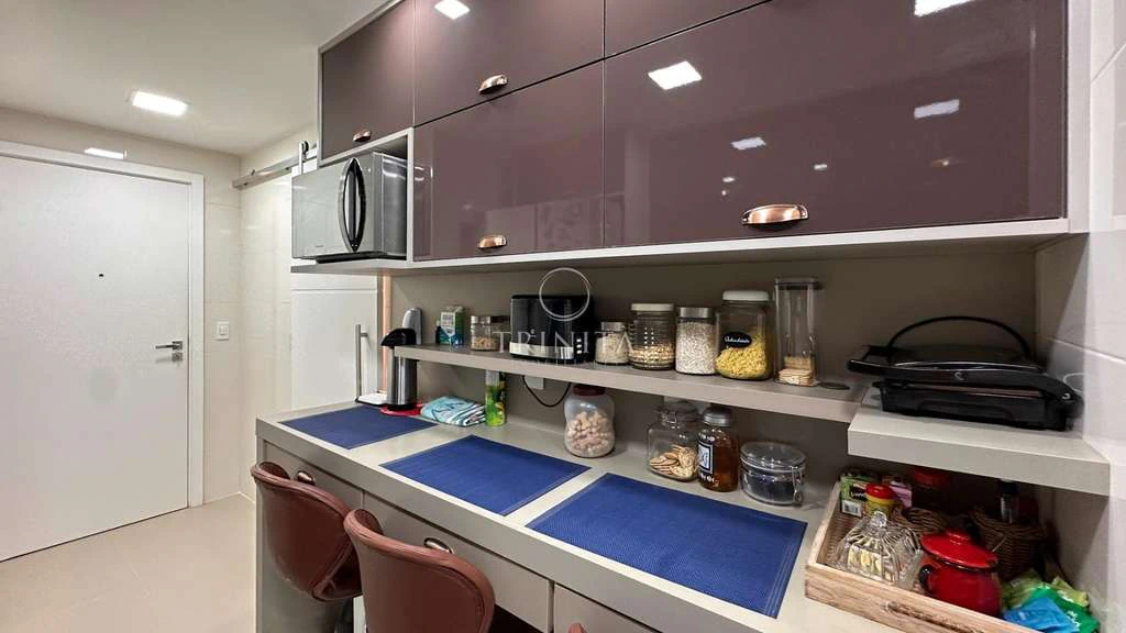 158 m² apartment with 3 bedrooms and open-plan kitchen — photo 18