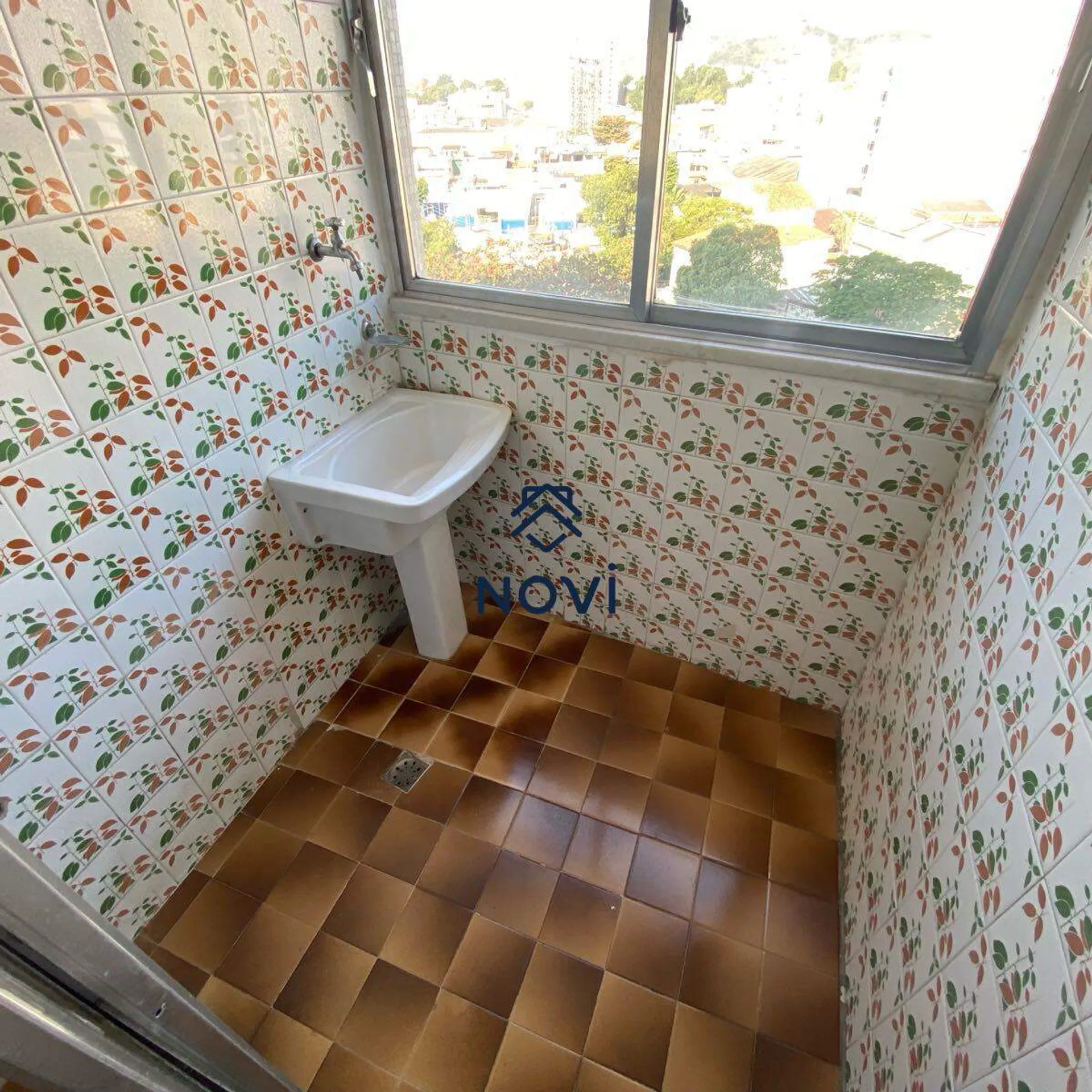 Rental apartment with 2 bedrooms and 2 bathrooms — photo 25