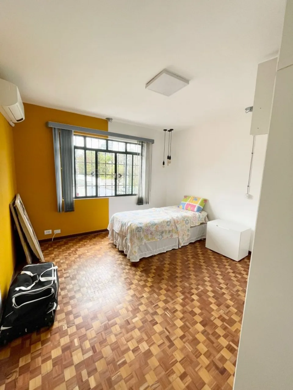 450 m² house with 4 bedrooms and 4 bathrooms — photo 17