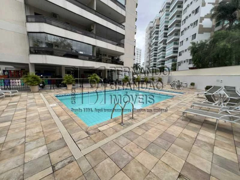 3-bedroom apartment with a washing machine in Rio de Janeiro — photo 21