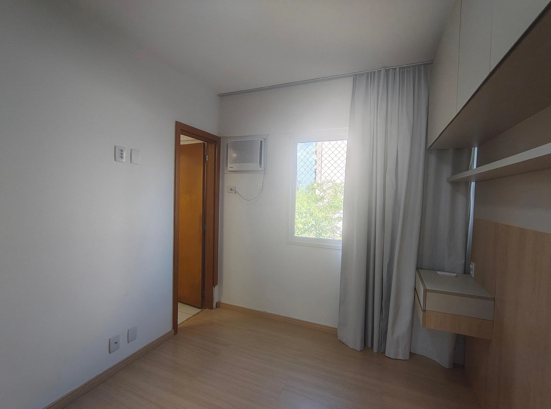 Rental apartment with 3 bedrooms and enclosed balcony — photo 35