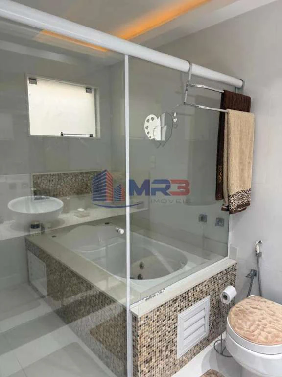 Casa triplex mobiliada com 4 suítes e 9 banheiros — photo 23