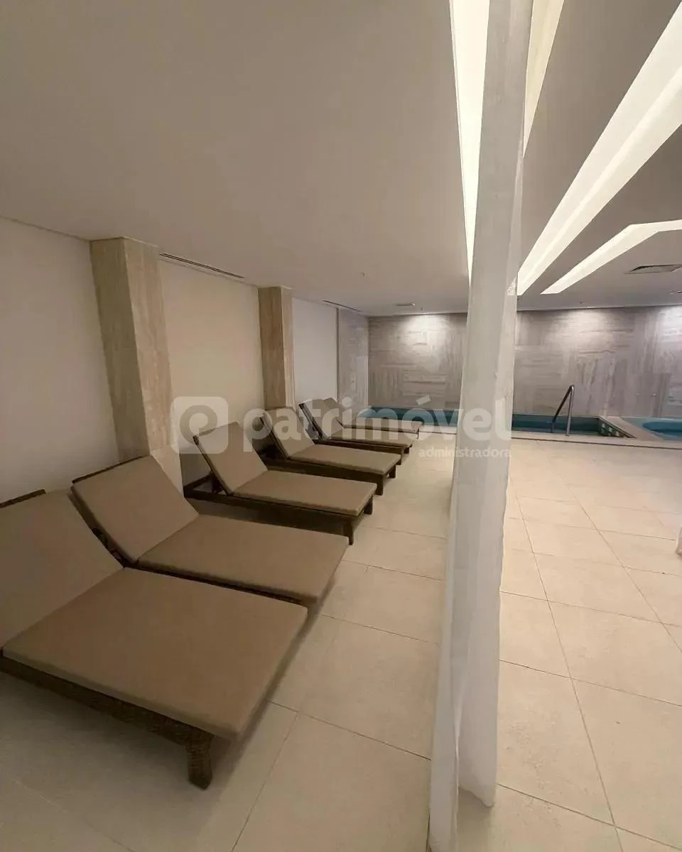 Apartamento com 4 quartos e cozinha integrada em 431 m² — photo 37