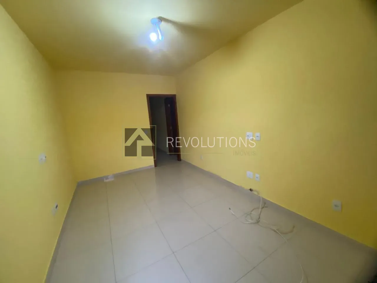 Casa com 2 quartos e 1 banheiro, com 2 vagas — photo 16