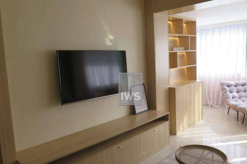 Furnished 94 m² apartment with 2 bedrooms and suite — photo 21