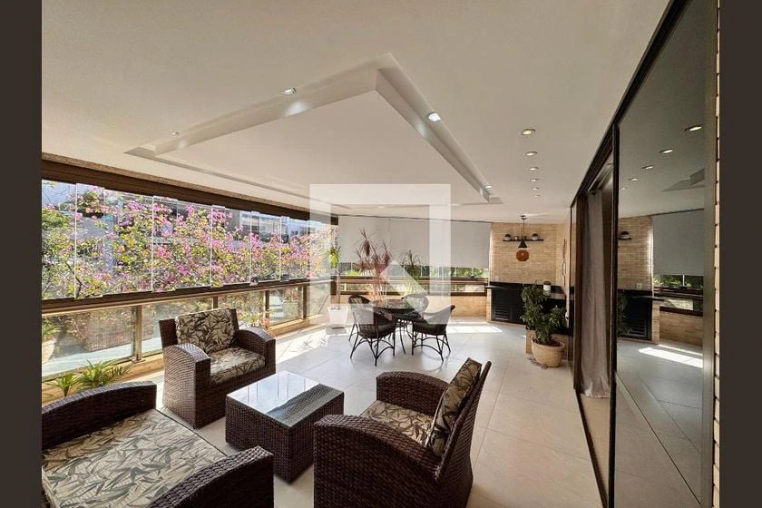 Apartamento de 190 m² com 3 suítes e varanda envidraçada — photo 3