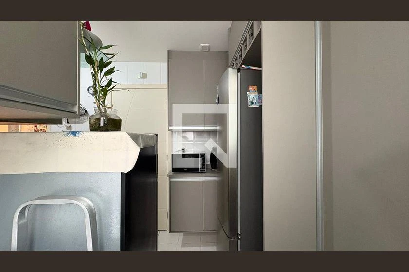 Furnished apartment, 100 m², with a grill on the balcony — photo 25
