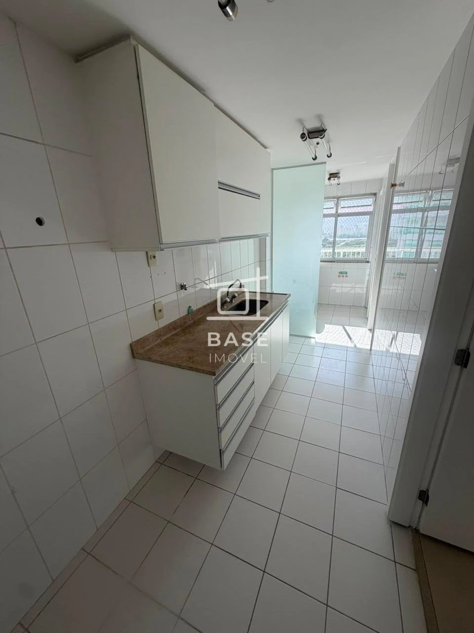 110 m² apartment with 2 suites and a balcony — photo 2