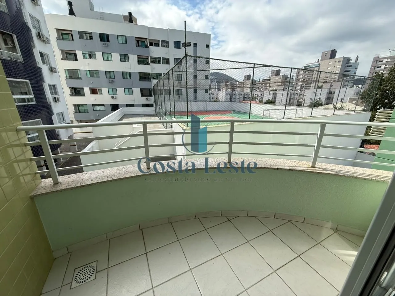 2-bedroom apartment, 1 with its own bathroom, 74 m² — photo 9