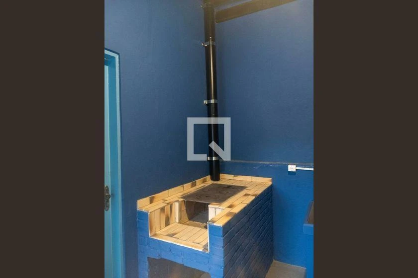 4-bedroom house with a grill on the balcony — photo 23