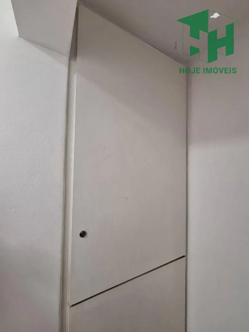 Apartment, 56 m², with wood or laminate floors — photo 20
