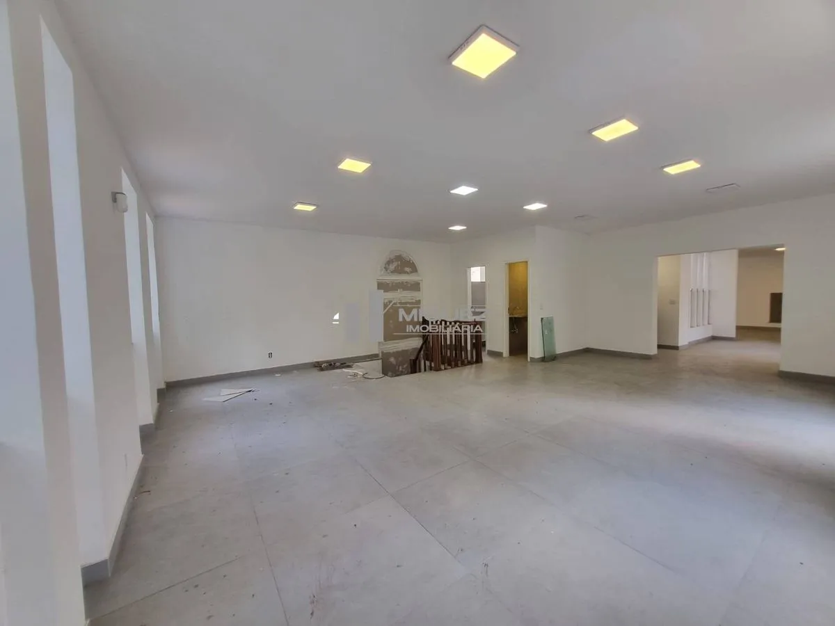 Unfurnished rental house with 1 bedroom and 6 baths 401 m² — photo 32
