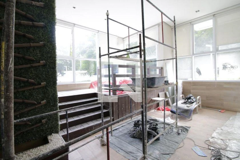 Furnished 2-bedroom apartment with 67 m² — photo 41