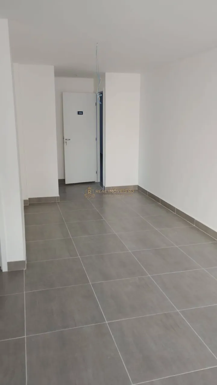Unfurnished apartment with 2 bedrooms and 2 bathrooms — photo 8