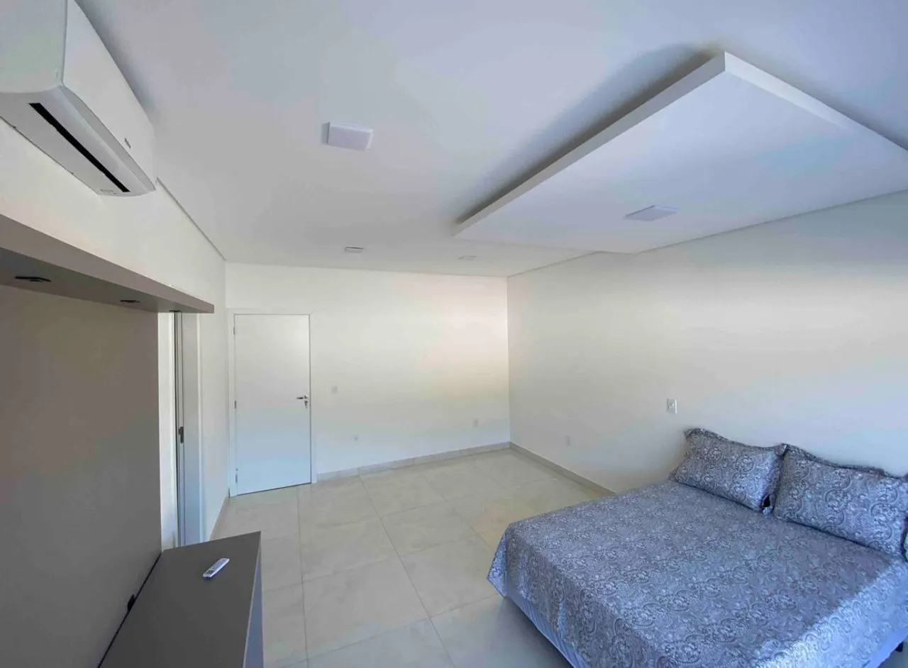 House with 3 bedrooms and 3 bathrooms plus balcony — photo 12
