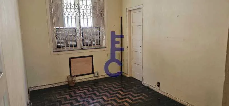 House with 5 bedrooms, 4 baths and 4 parking spaces — photo 3