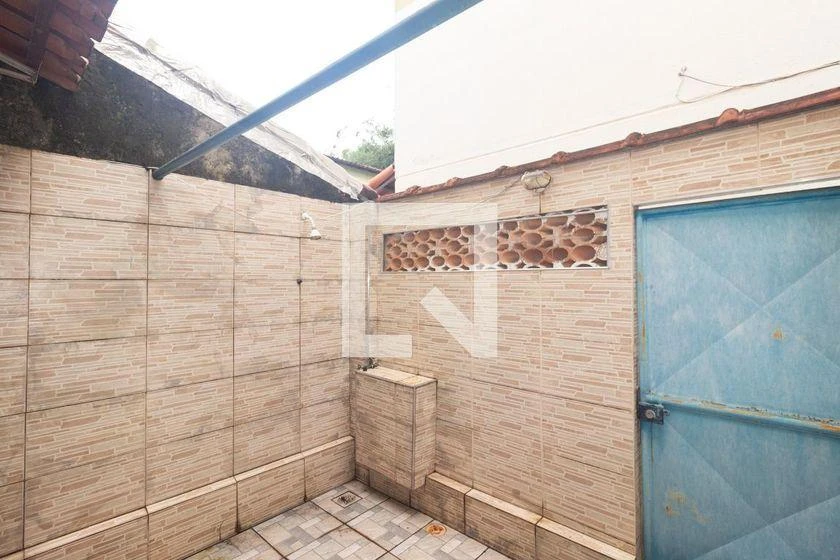 Casa mobiliada com 2 quartos e 1 banheiro — photo 21