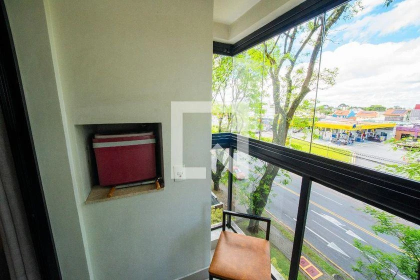 Furnished apartment, 65 m², with a glass-enclosed balcony — photo 35