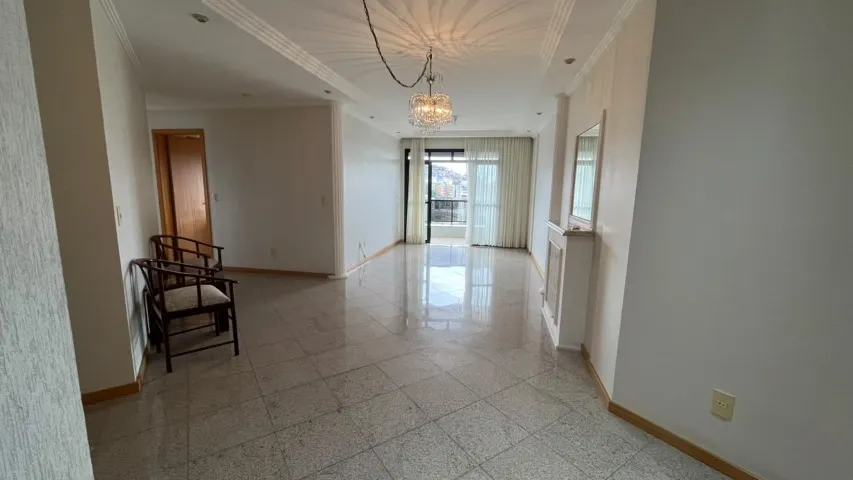 Apartment, 138 m², with a bathtub