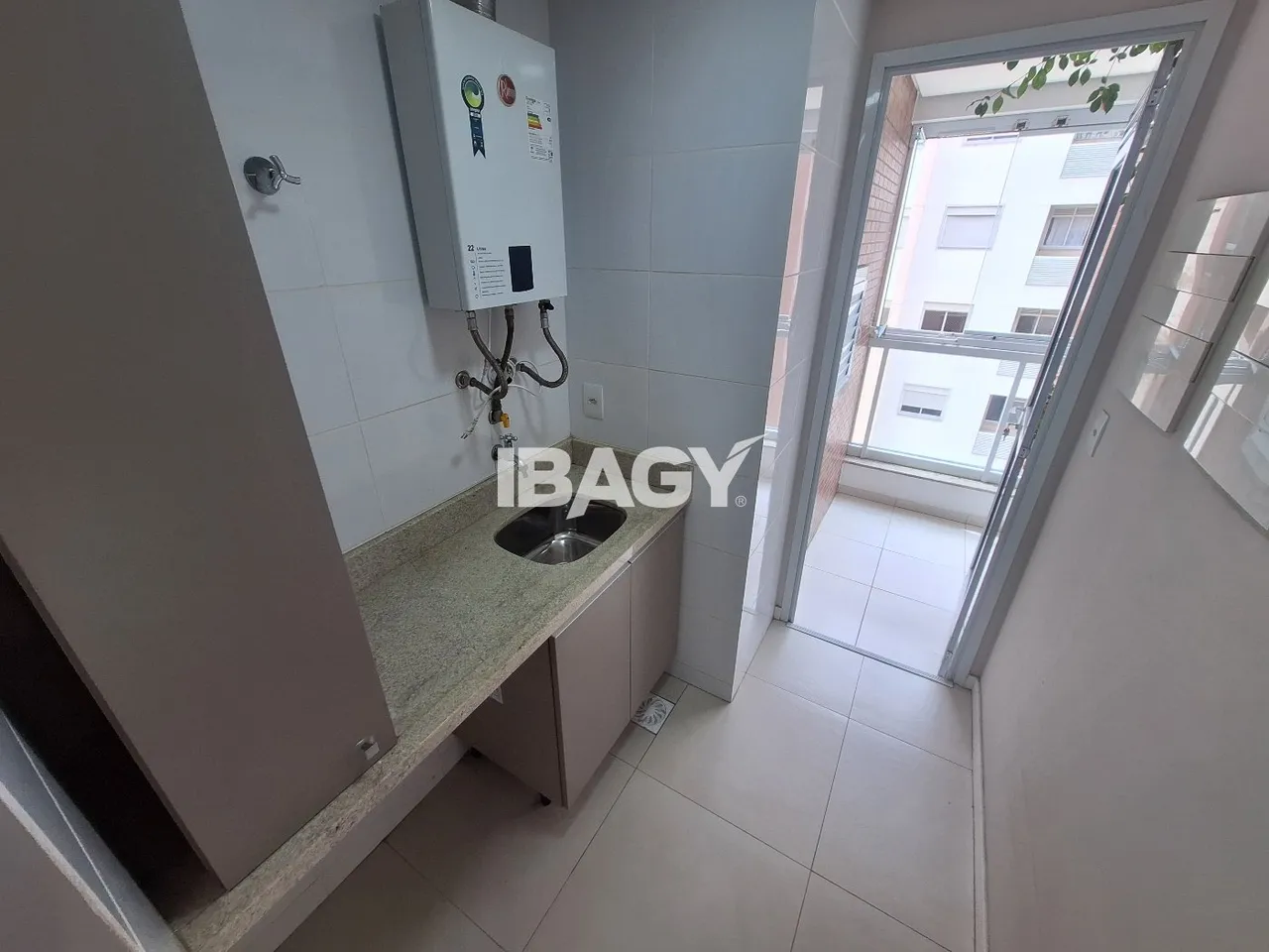 Furnished apartment, 75 m², with a washing machine — photo 7