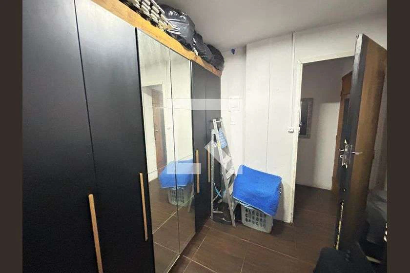 55 m² apartment with 3 bedrooms and a laundry area — photo 19