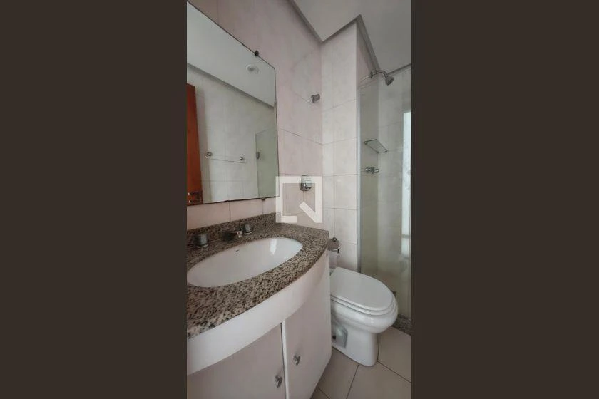 Квартира з 3 спальнями, у будинку є басейн — photo 34