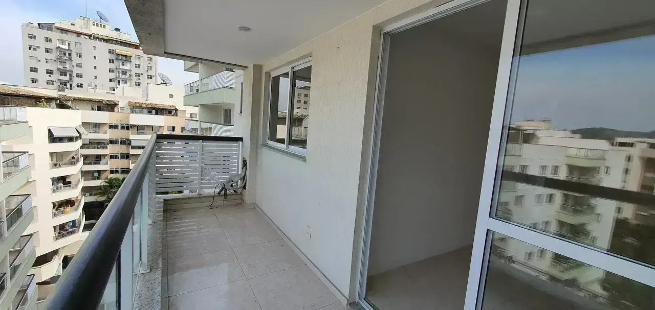 Apartment with 3 bedrooms, 3 bathrooms and balcony BBQ counter — photo 16