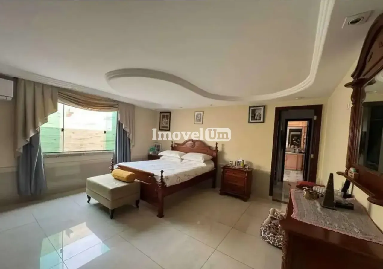 Condominium house with 5 bedrooms and balcony grill — photo 9