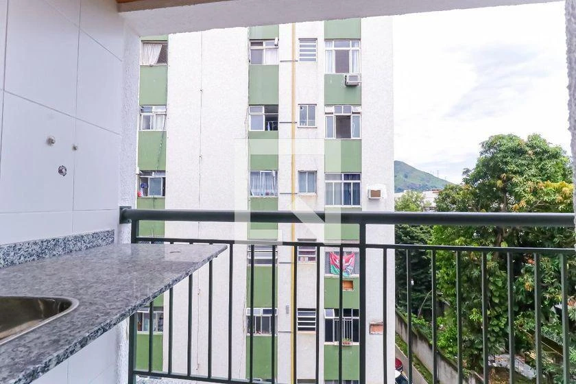 2-bedroom apartment with a grill on the balcony — photo 30