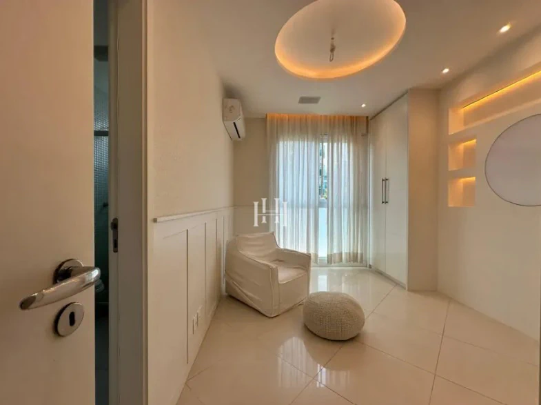 Apartamento mobiliado com 4 quartos e 291 m² — photo 11