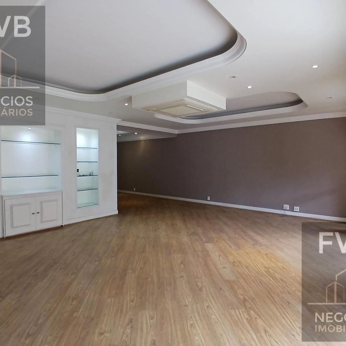 3-bedroom apartment with a home office — photo 24