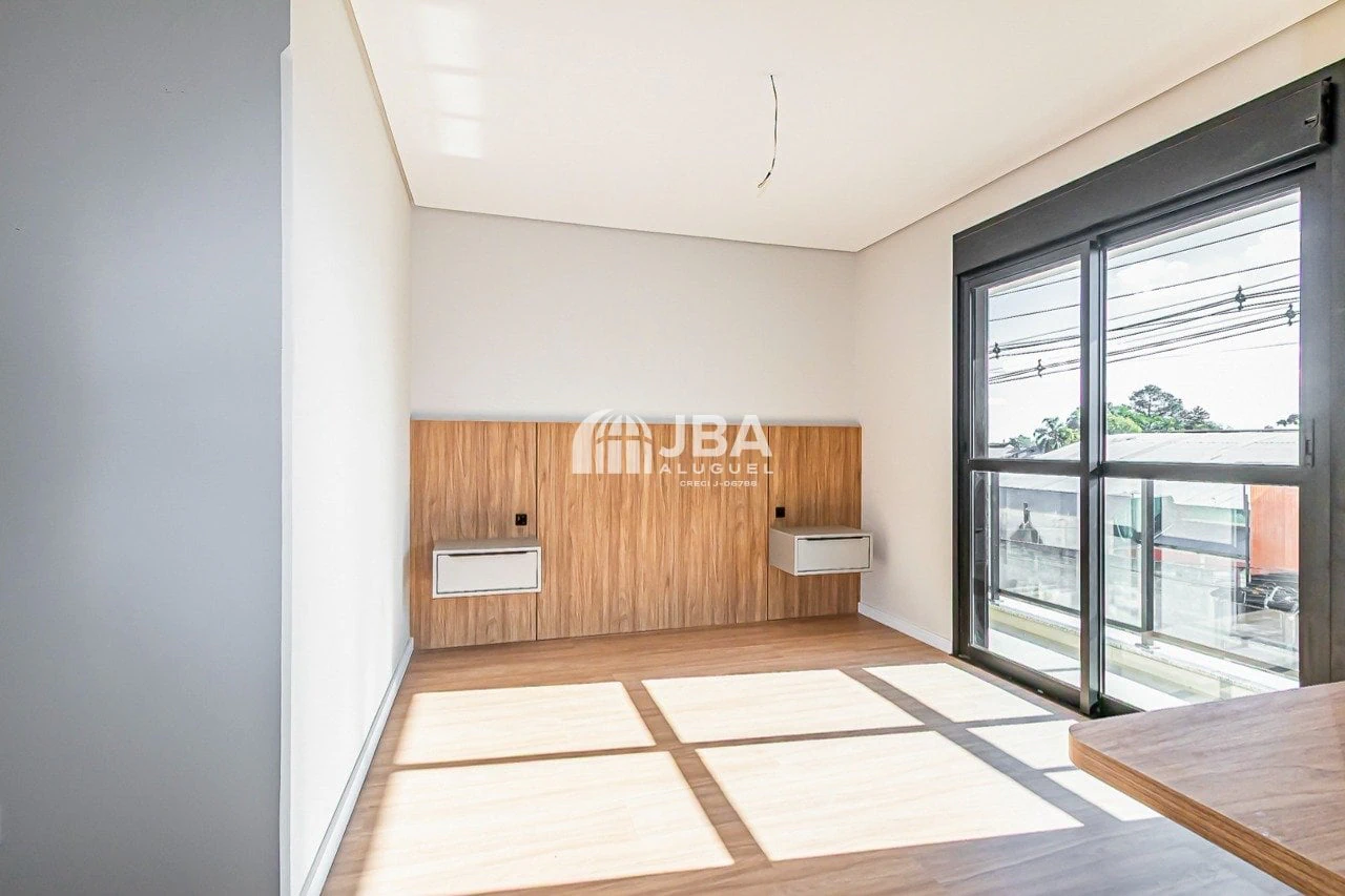 3-bedroom apartment, 1 with its own bathroom, 105 m² — photo 13