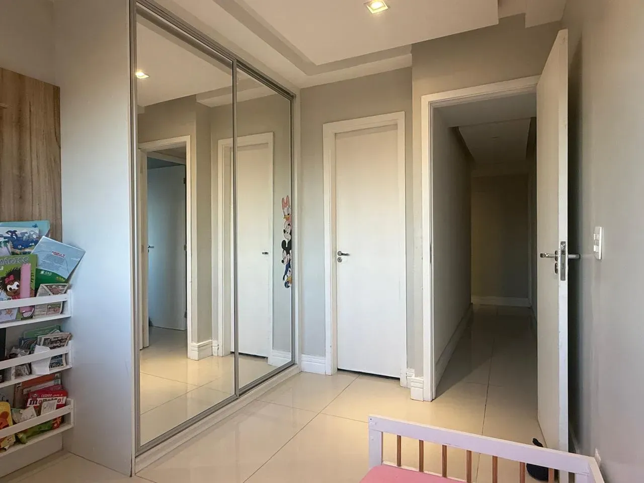Home office in a 4-bedroom apartment, 110 m² — photo 27